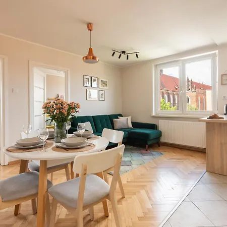 Flatbook - Center Kocurki Gdańsk