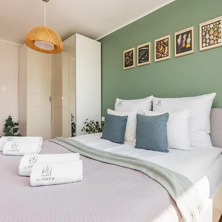 Appartement Flatbook - Center Kocurki *